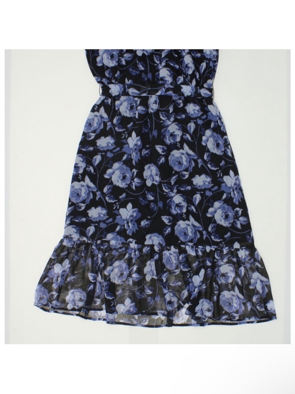 a new day Black and Blue Floral V-Neck Sleeveless Midi Dress - Picture 5 of 7